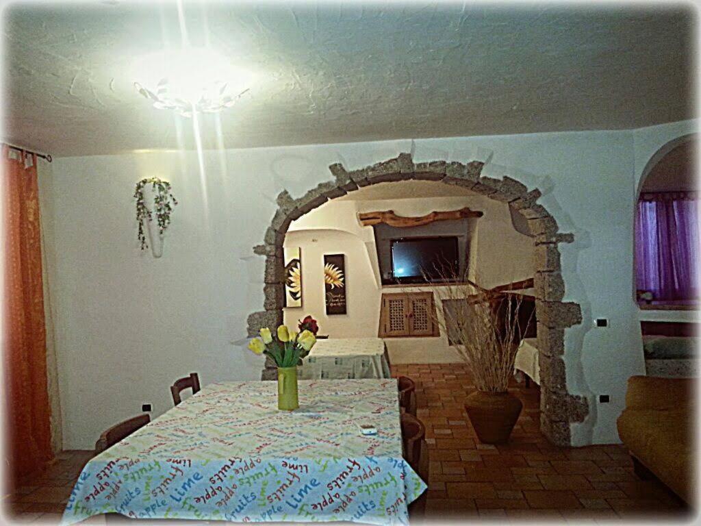 Appartement Sardegna Casa A 250 Metri Dal Mare Con Piscina à Olbia Extérieur photo